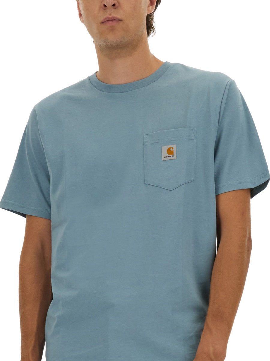 T-SHIRT CON TASCA