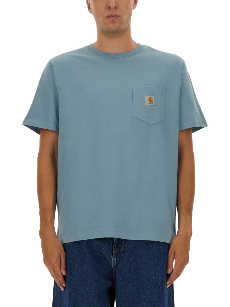 T-SHIRT CON TASCA
