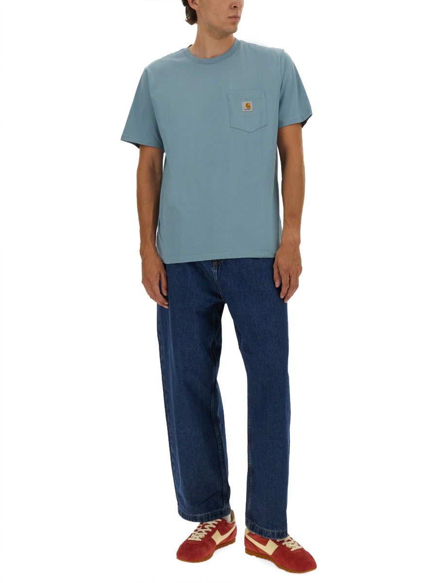 T-SHIRT CON TASCA