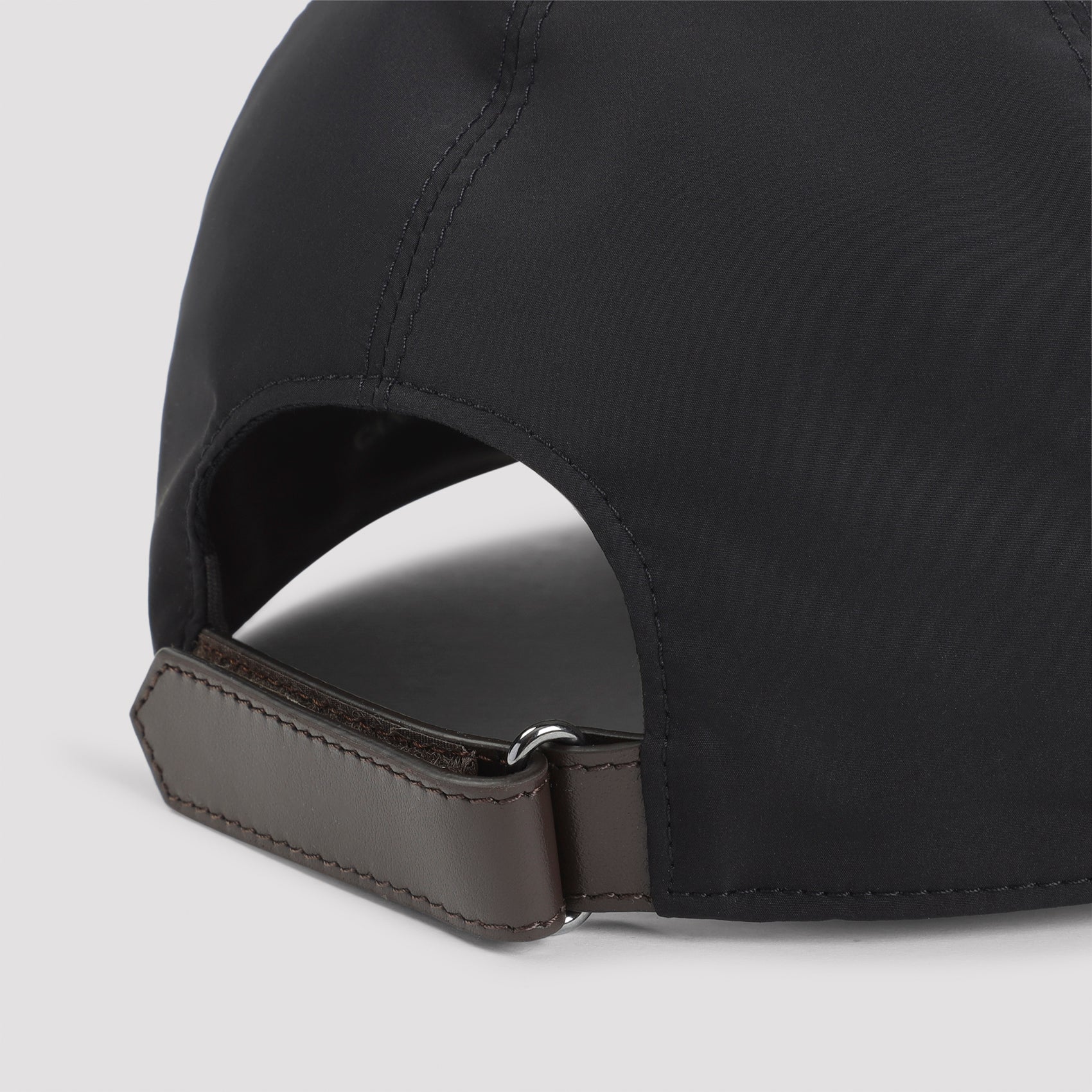Logo Hat