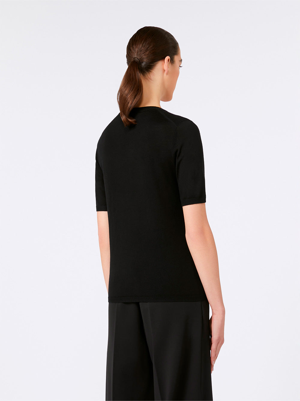 SHORT-SLEEVED BASIC WOOL SWEATER