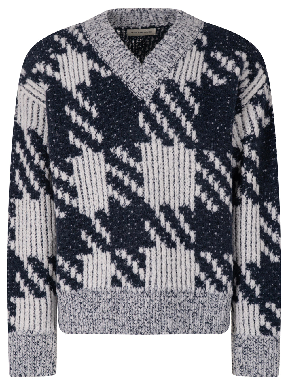 MACAO V NECK SWEATER