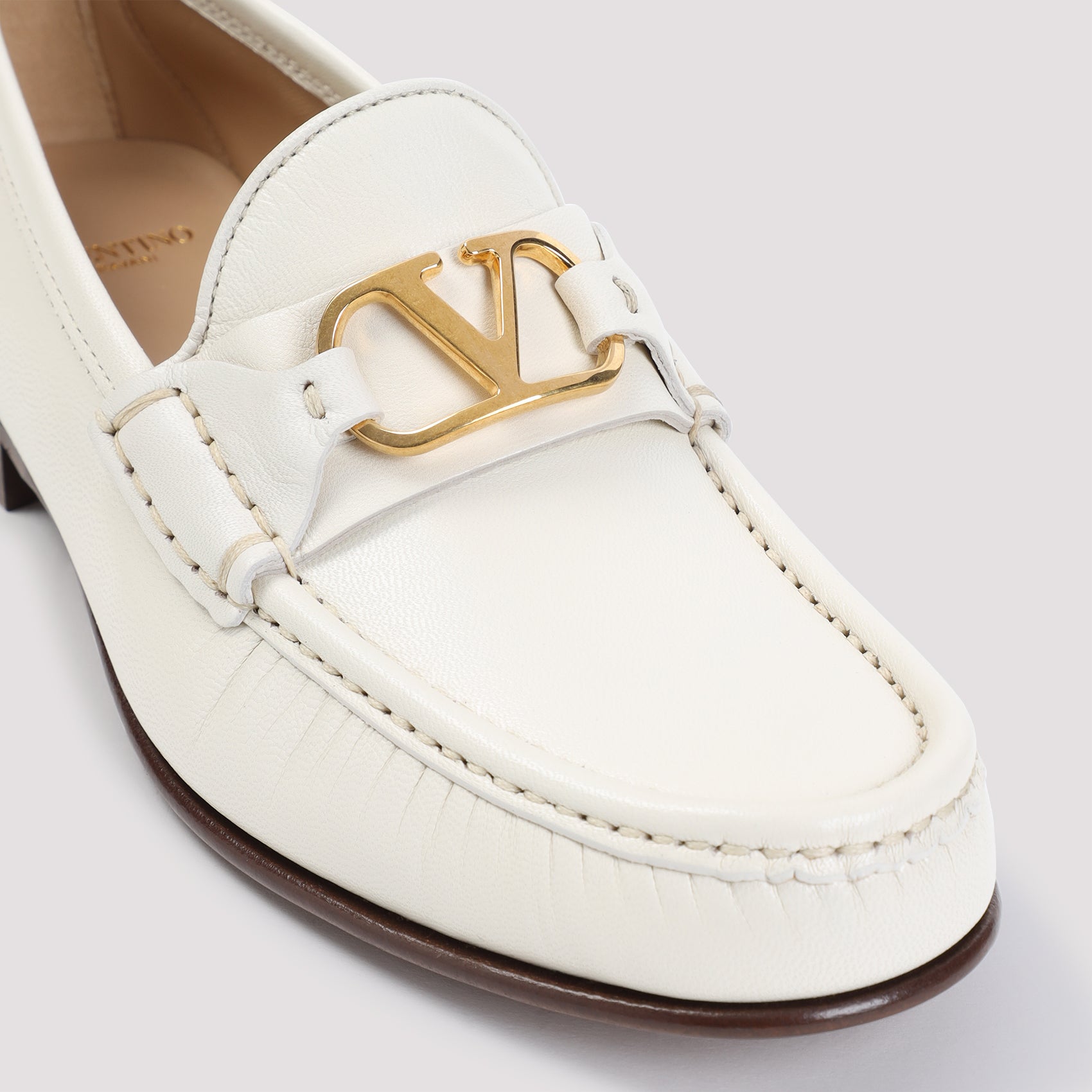 V Logo Signature Loafer