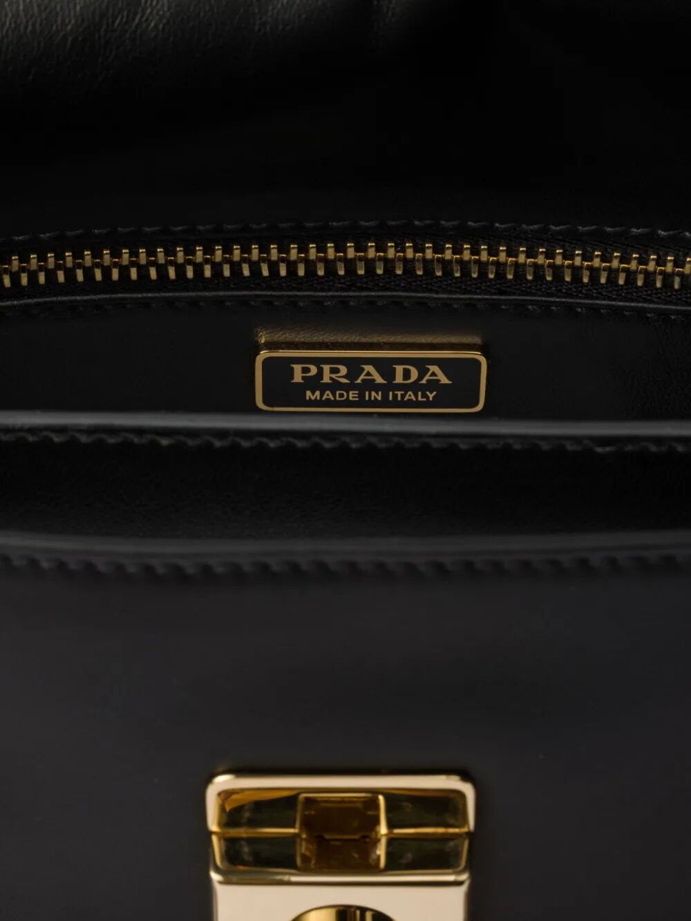 SOFT SOUND SMALL LEATHER SHOULDER BAG WITH CHARMS
