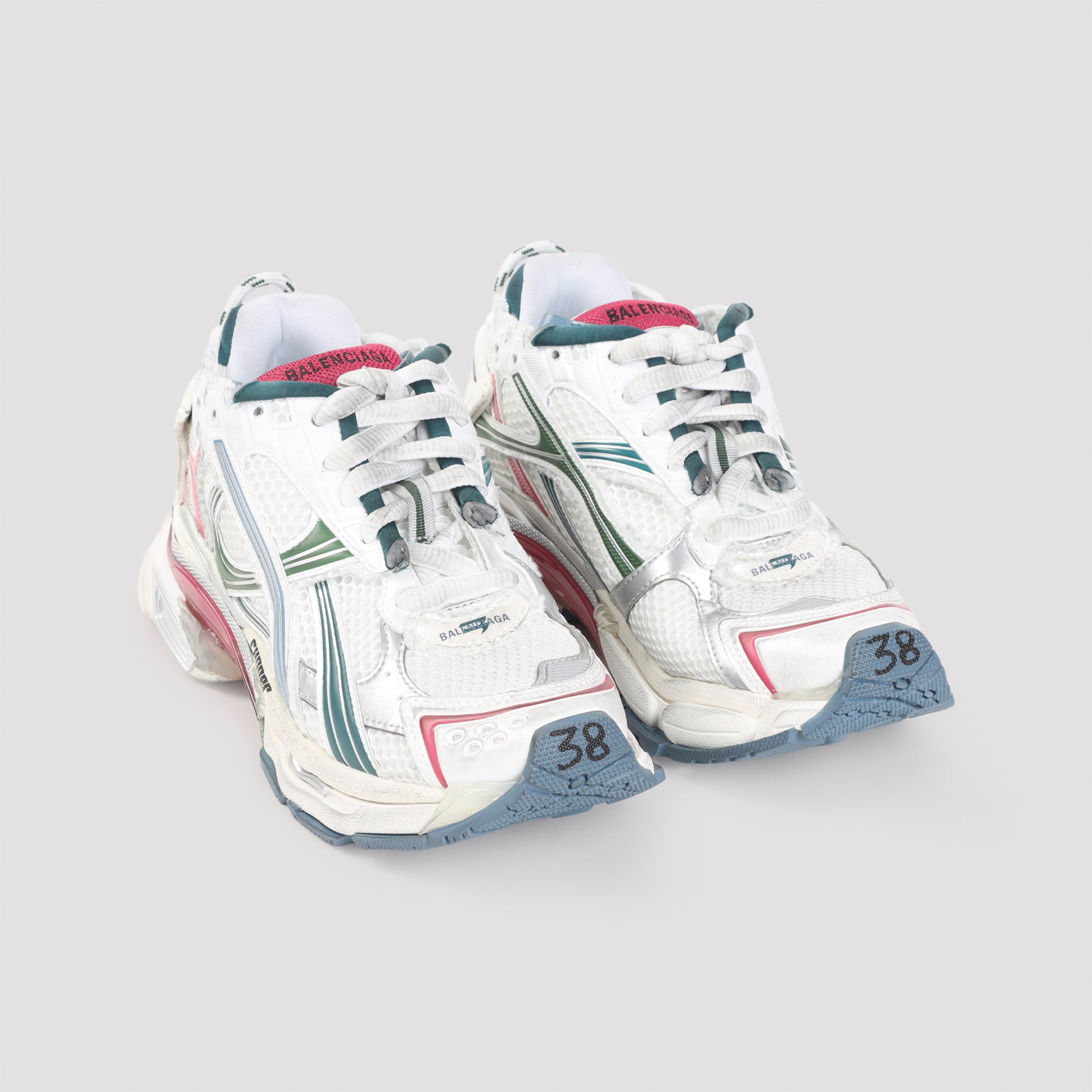 Runner Sneakers