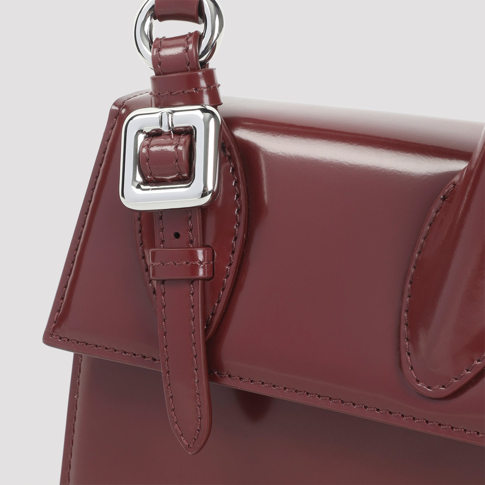 Le Chiquito Moyen Boucle Handbag