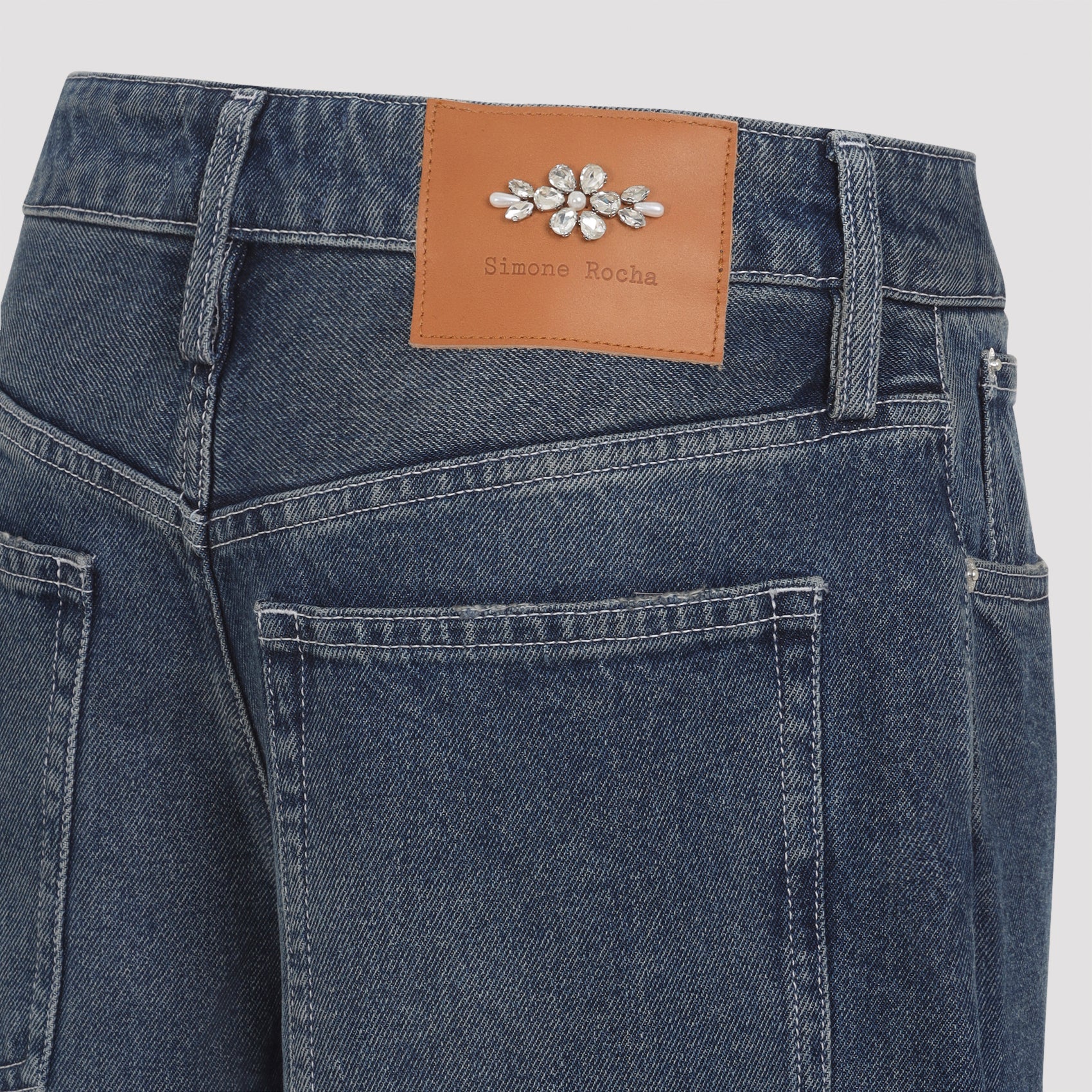 Distressed Straight Leg Jeans