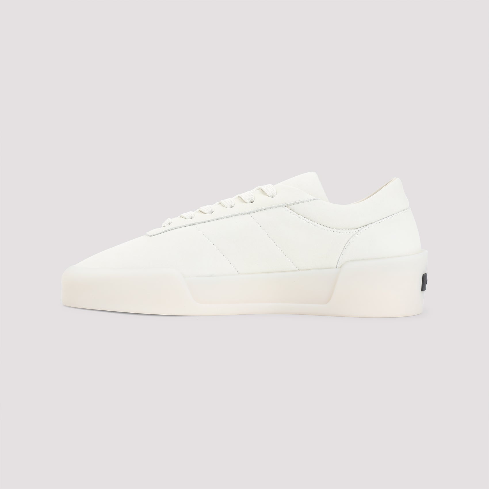 Aerobic Low Sneakers