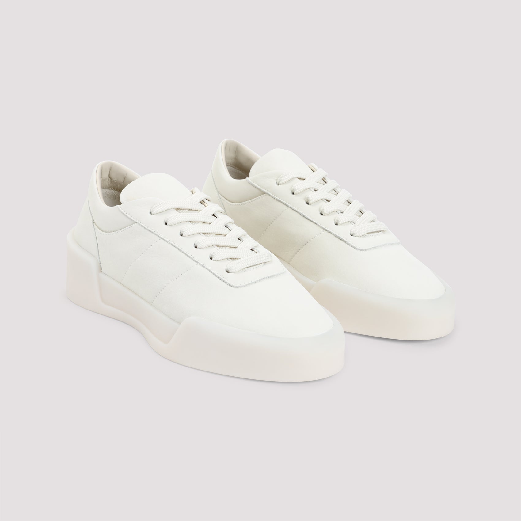 Aerobic Low Sneakers