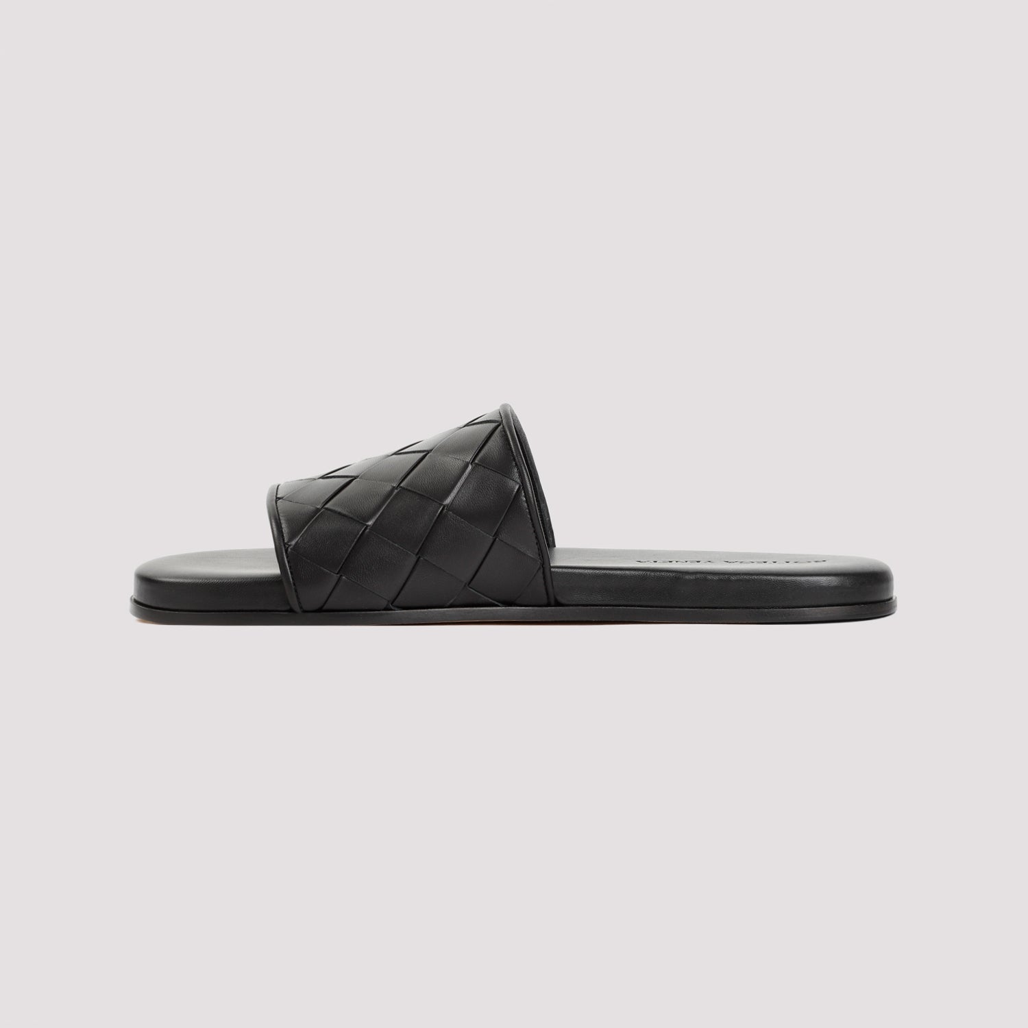 SUNDAY SANDAL