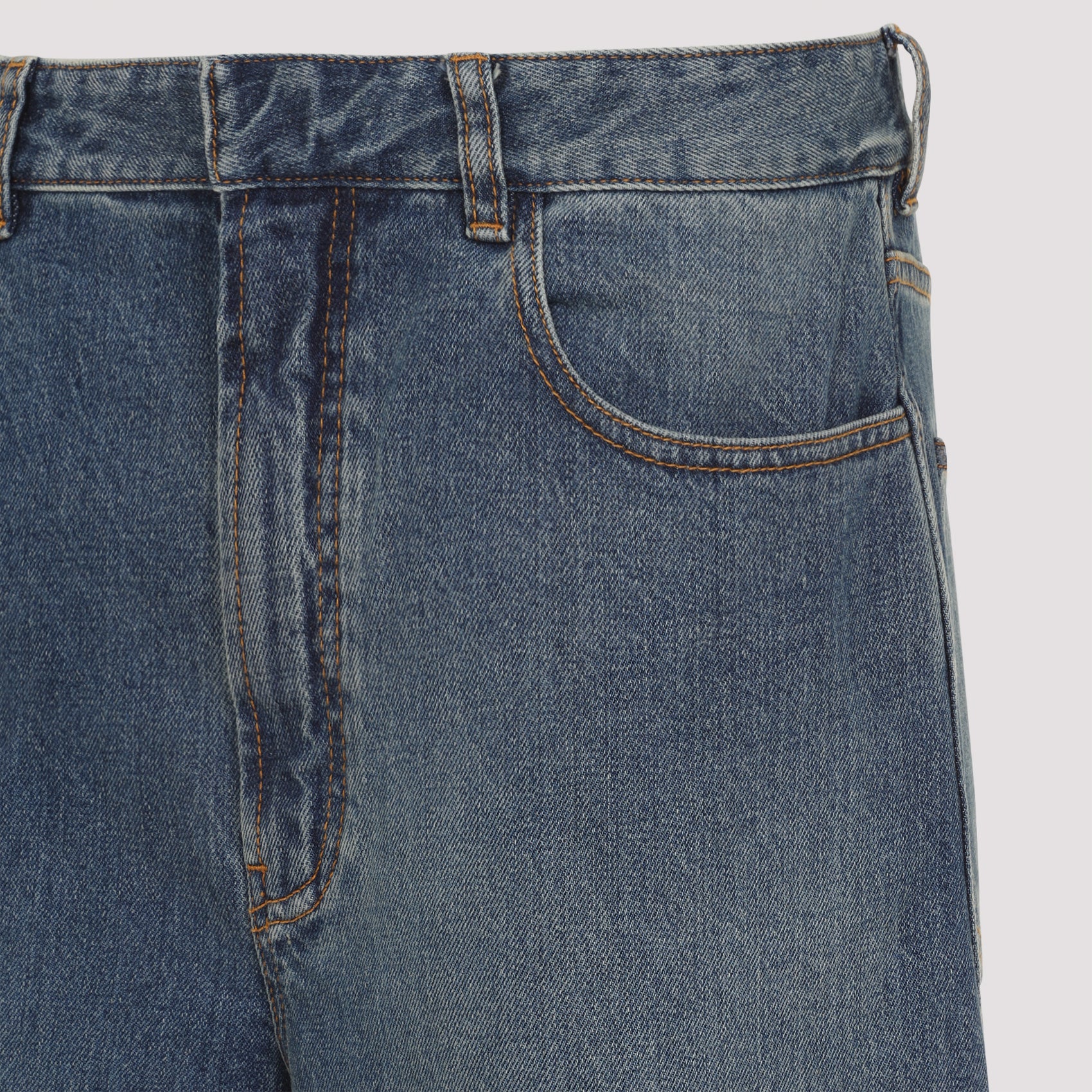 Twisted Jeans