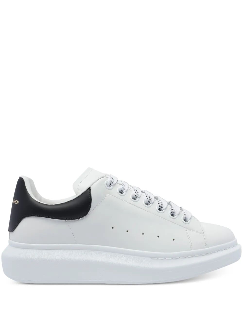 OVERSIZED SNEAKERS IN WHITE/BLACK