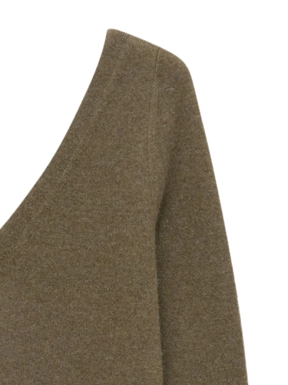 V-NECK CASHMERE SWEATER