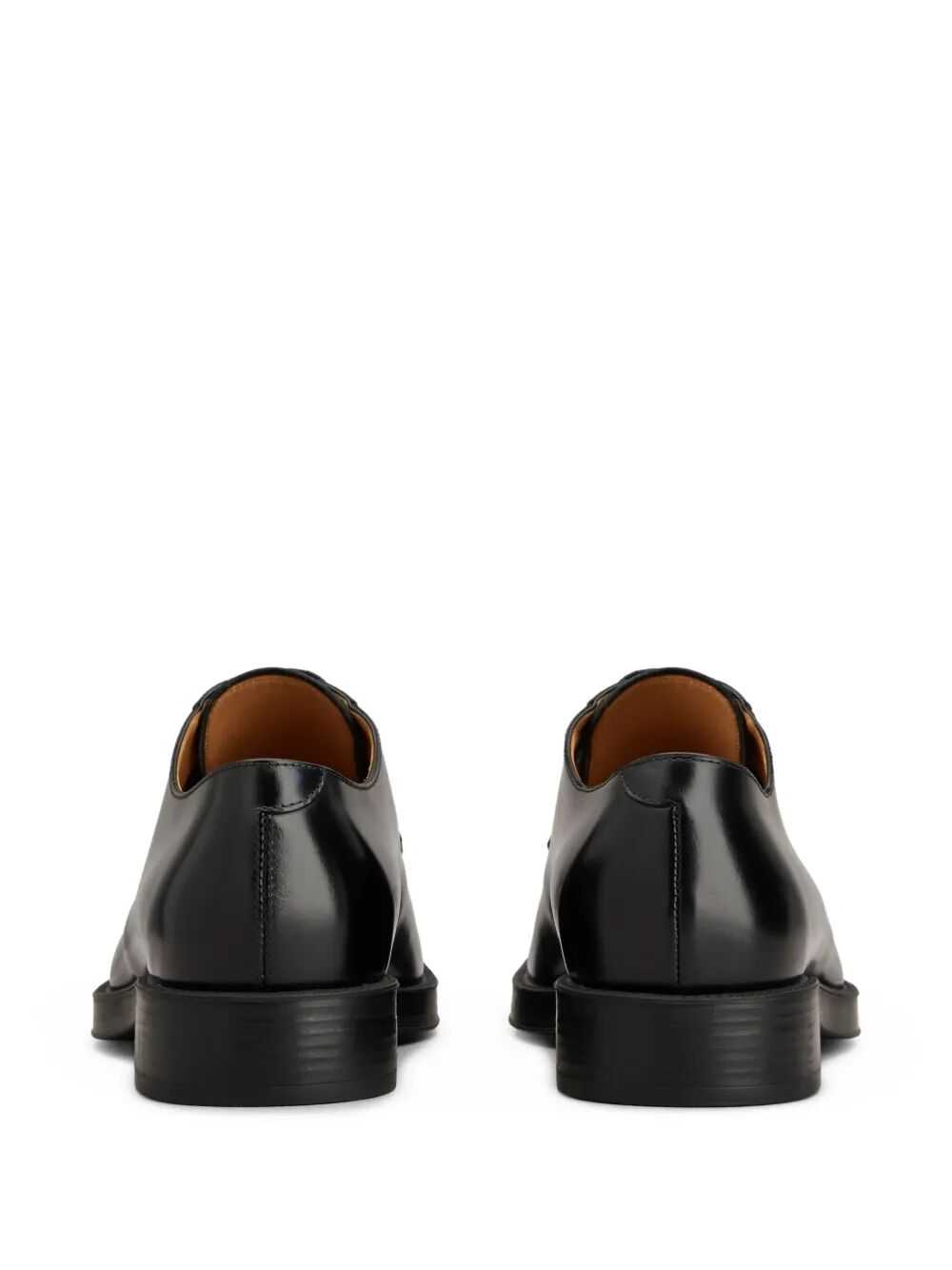ALMOND TOE LEATHER DERBY