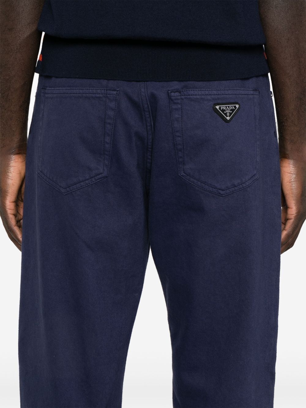 STRAIGHT LEG TAPERED JEANS