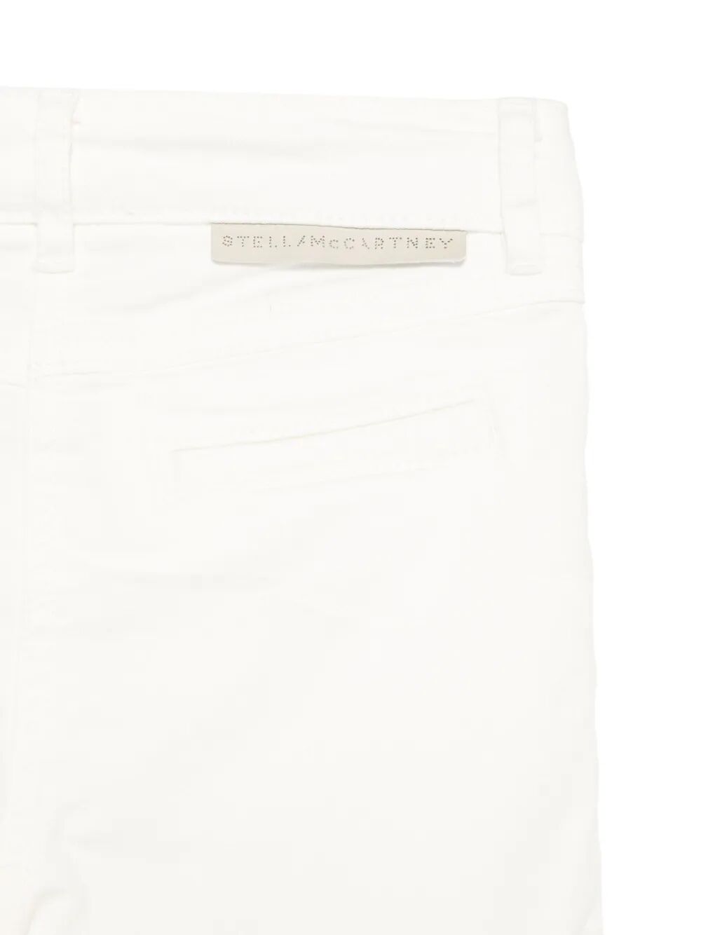 STRAIGHT-LEG JEANS