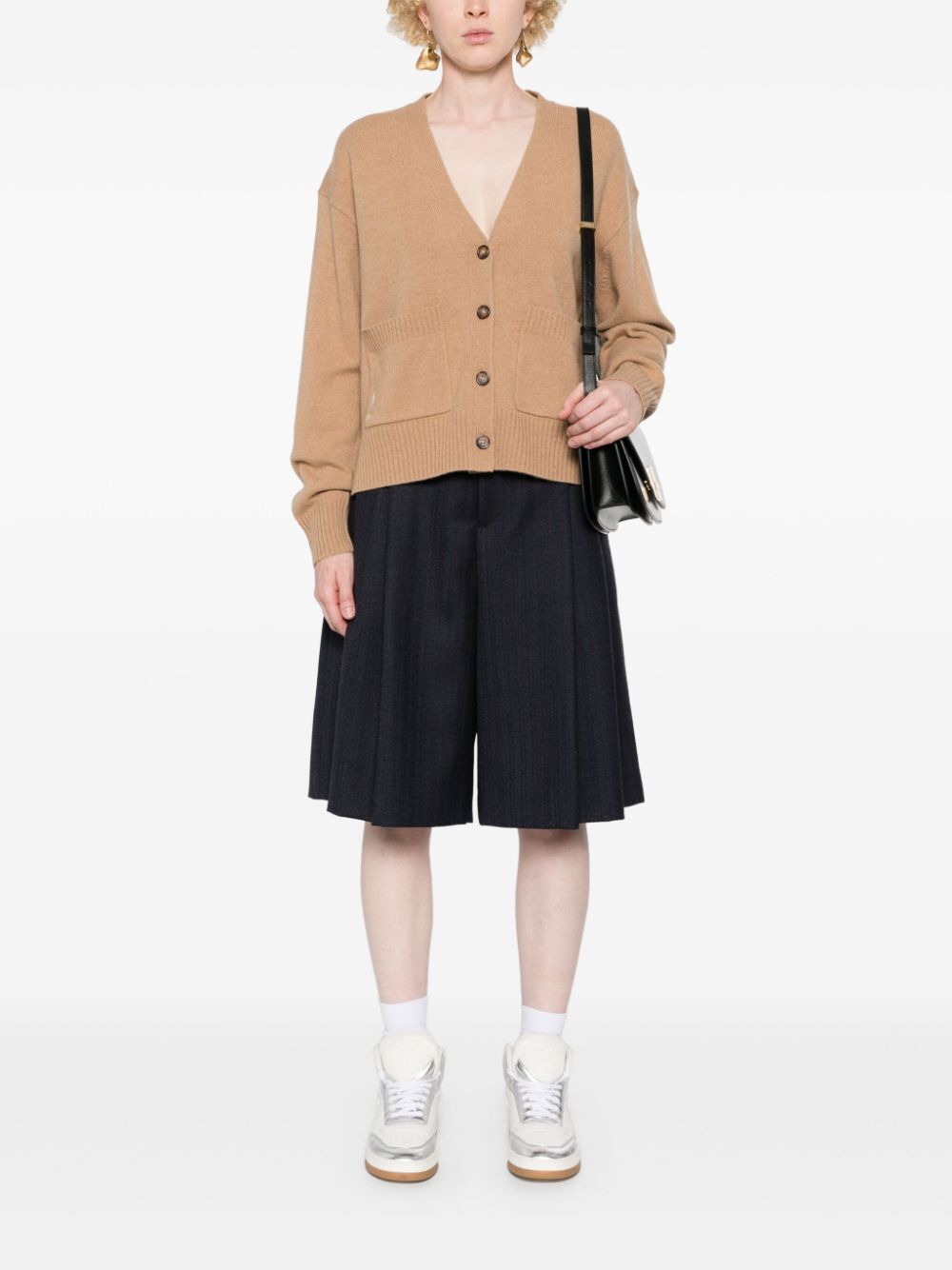 CARDIGAN IN LANA CON SPALLA SCESA