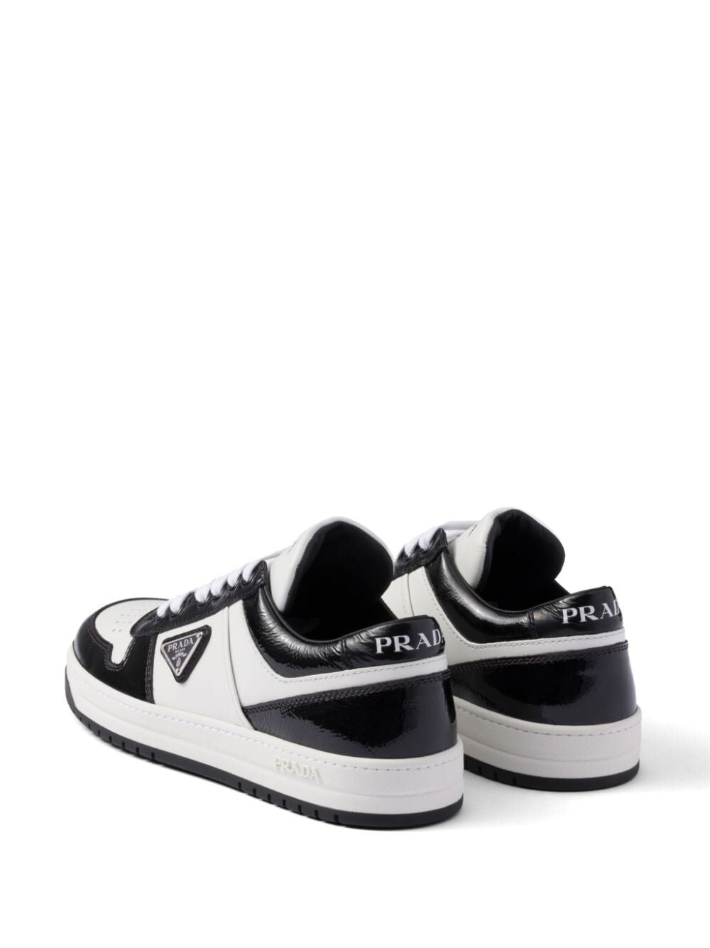 DOWNTOWN LEATHER SNEAKERS
