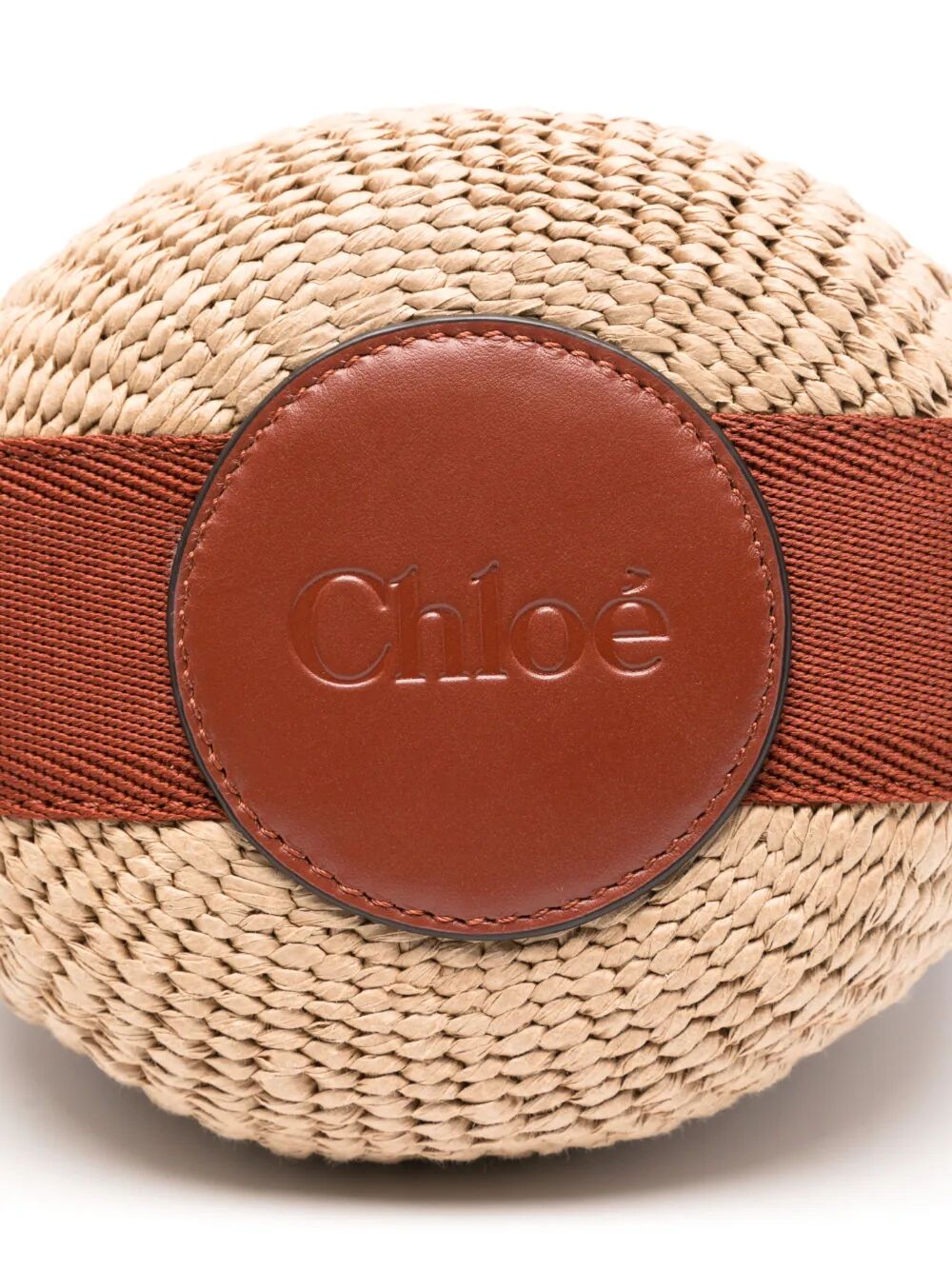 SMALL HORSE MEDAL NATURAL FIBERS BASKET BAG