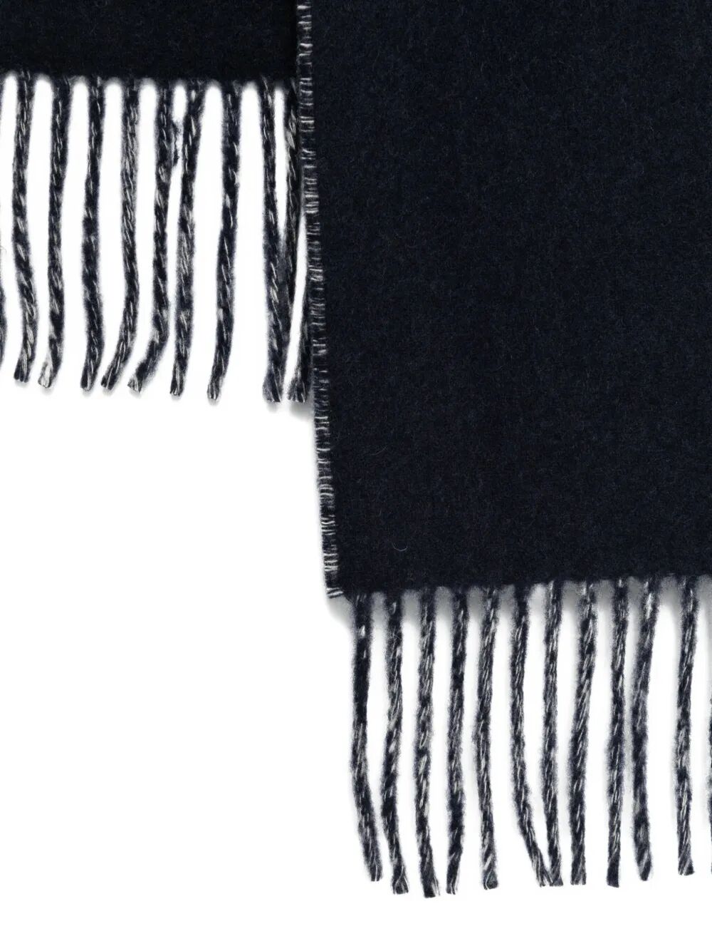 L`ECHARPE JACQUEMUS