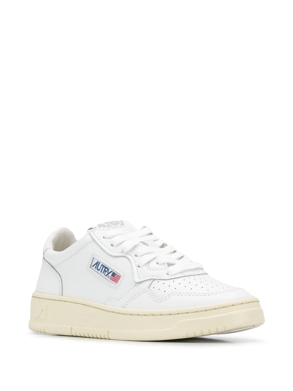 MEDALIST LOW SNEAKERS IN WHITE LEATHER