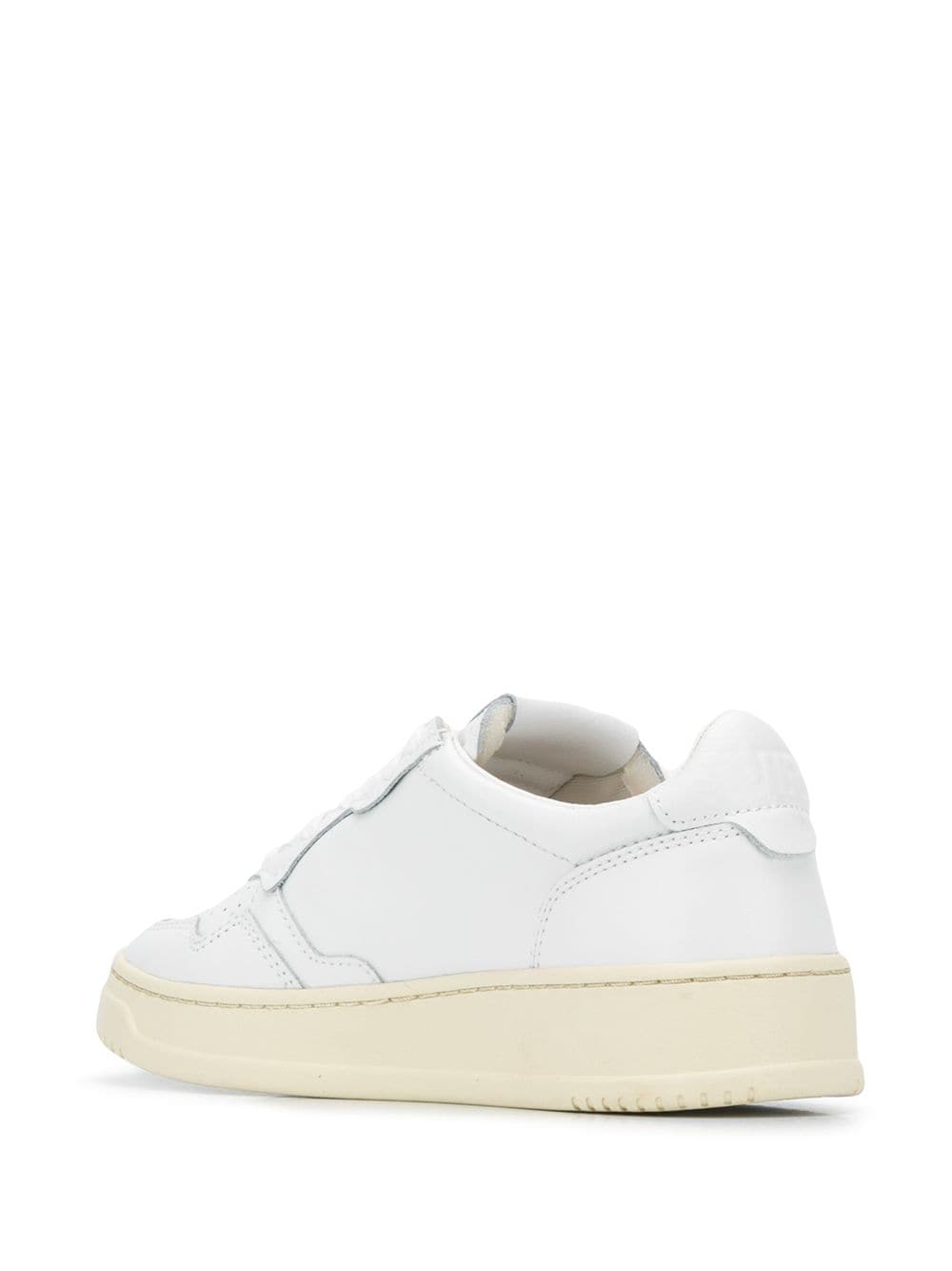 MEDALIST LOW SNEAKERS IN WHITE LEATHER