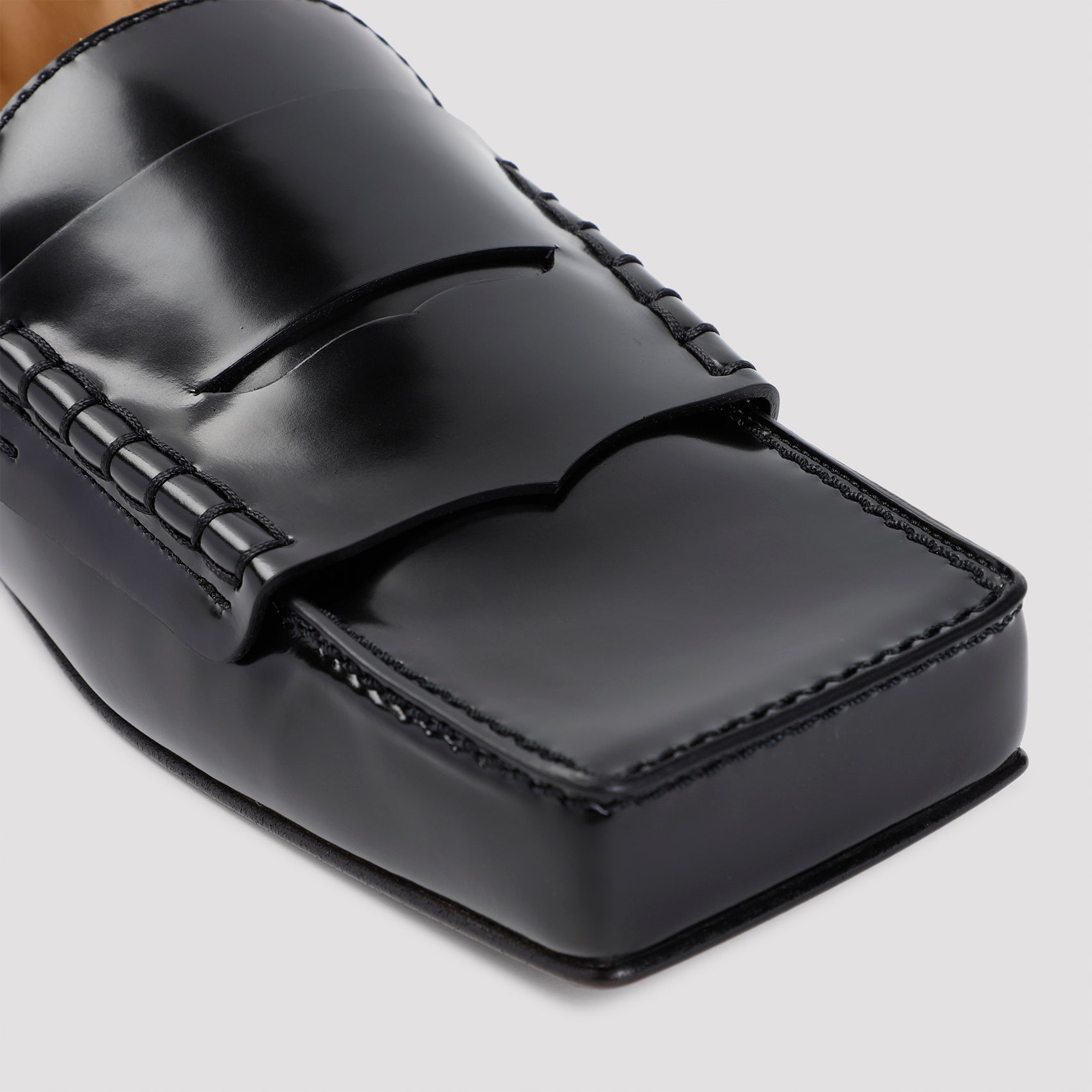 Les Mocassins Carre Loafers
