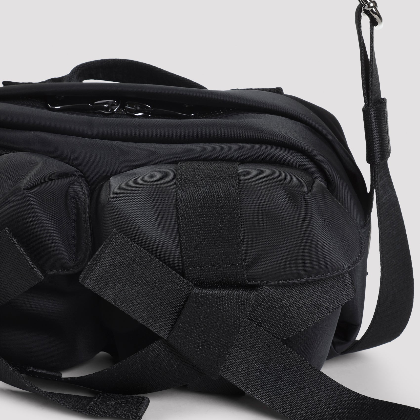 Classic Bow Crossbody Bag With Emboidery