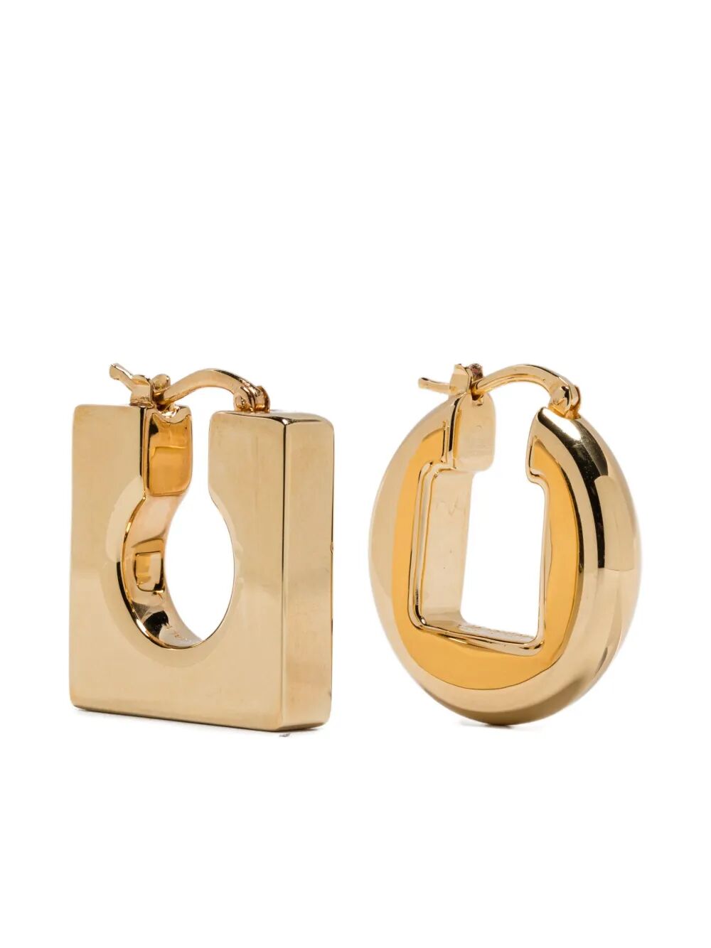 LES BOUCLES ROND CARRE