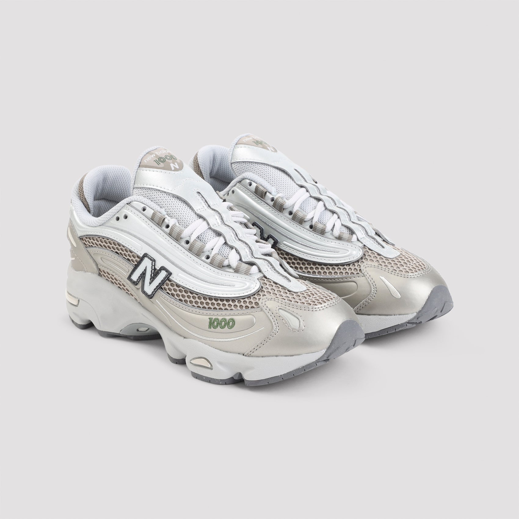 1000 Sneakers
