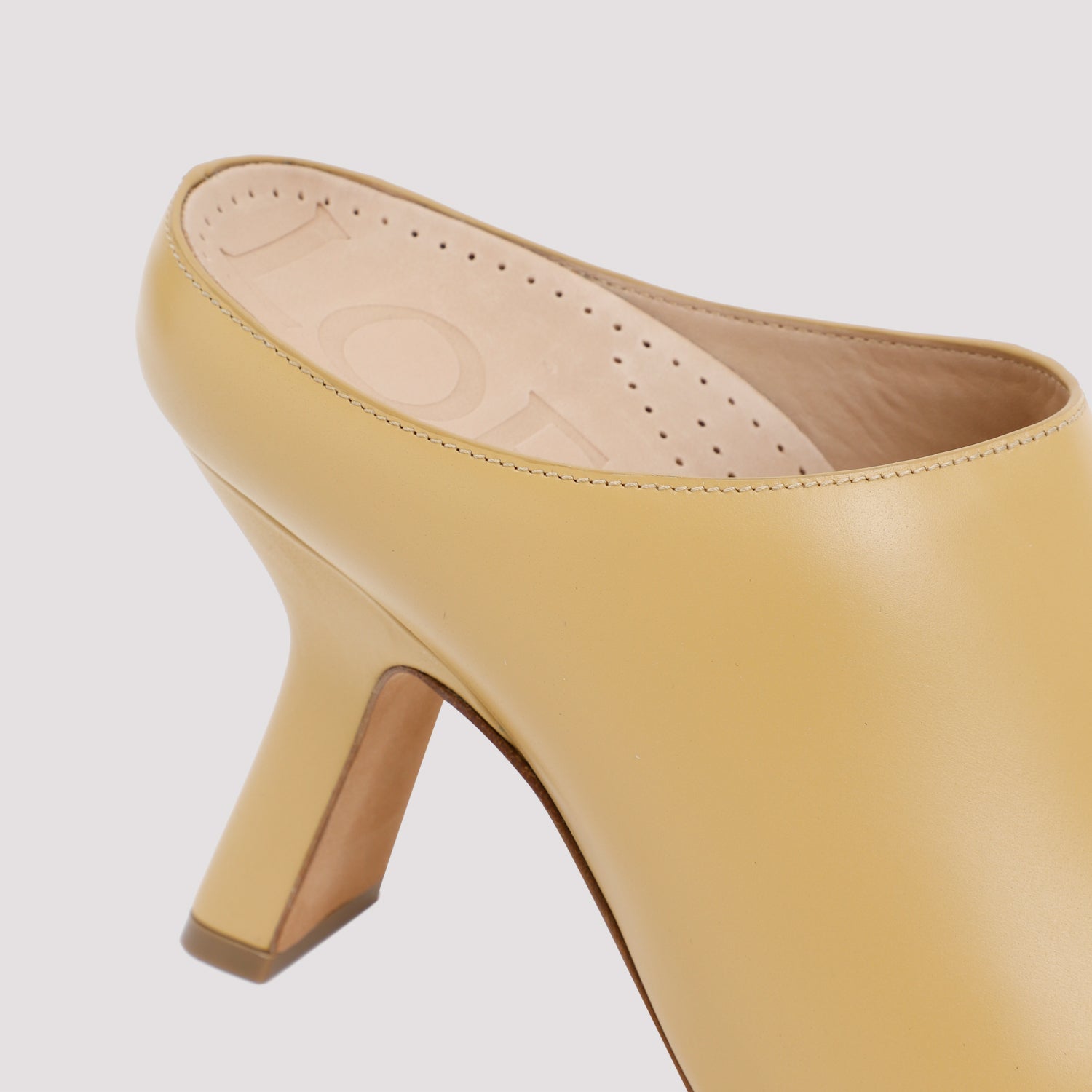 Terra Heel Clog 100
