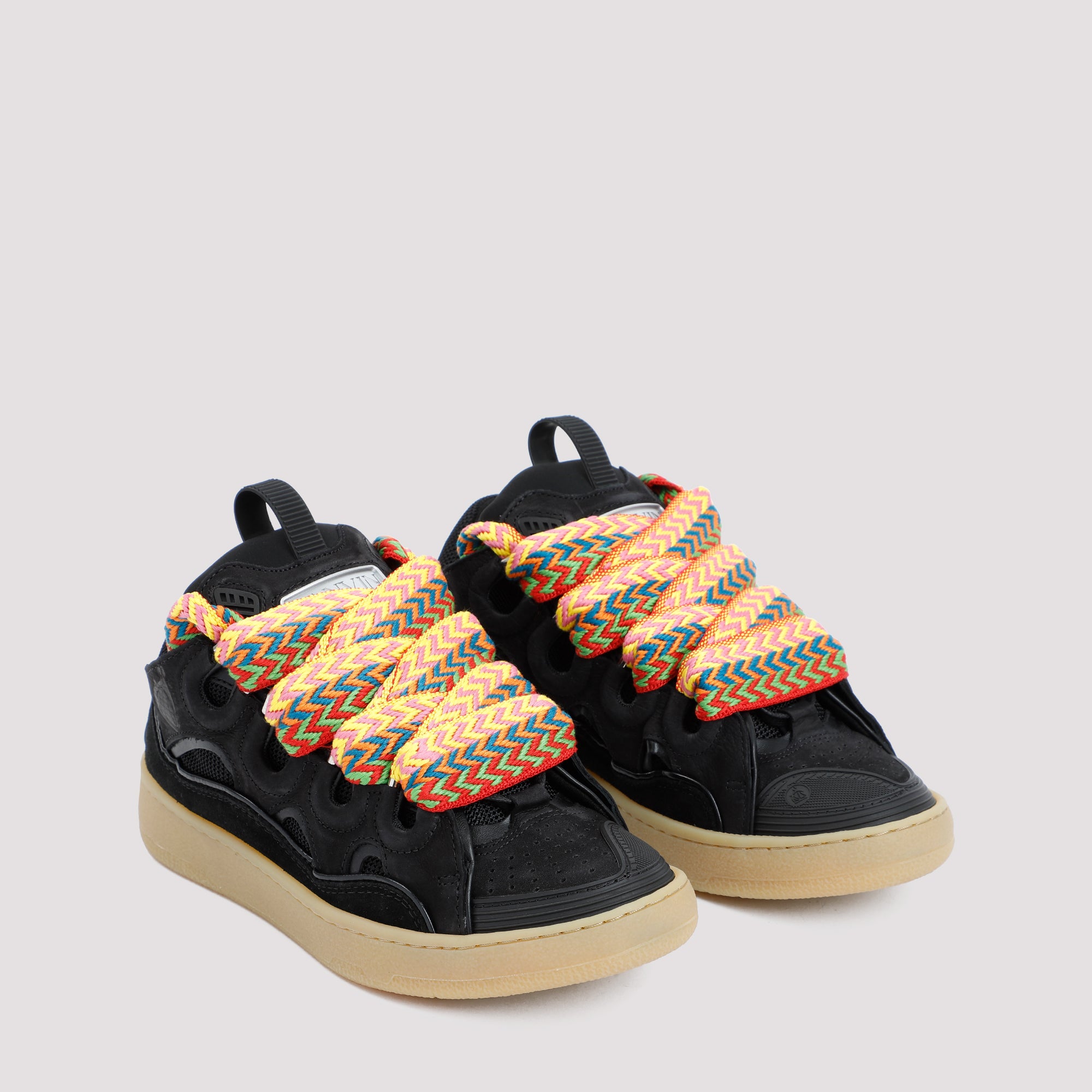 Curb Sneakers