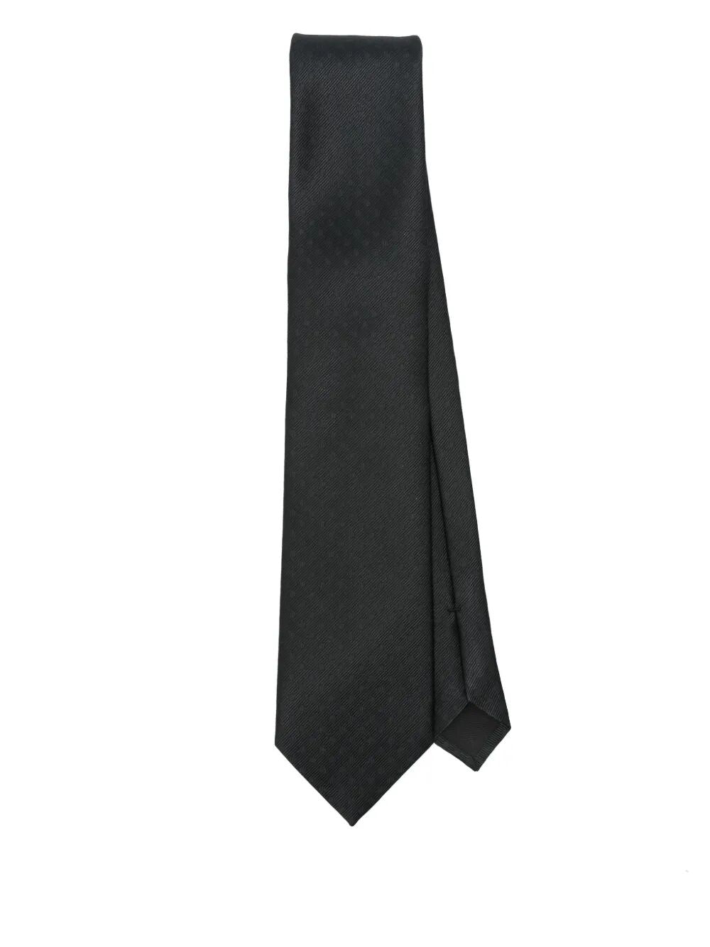 TONE ON TONE SOLID DOT TIE