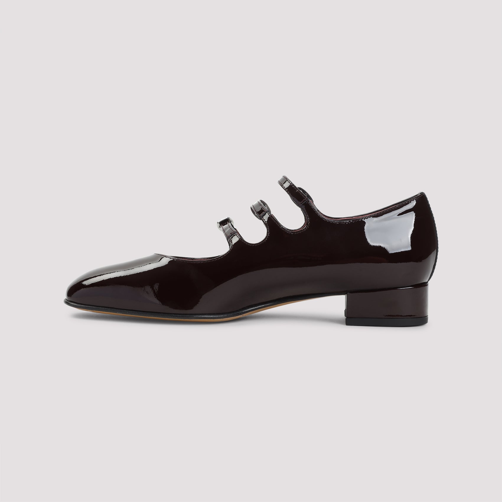 Ariana Mary Jane Pumps