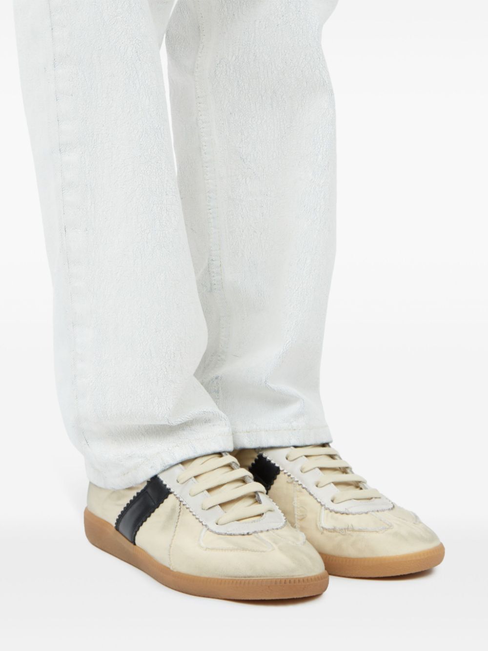 REPLICA SNEAKER