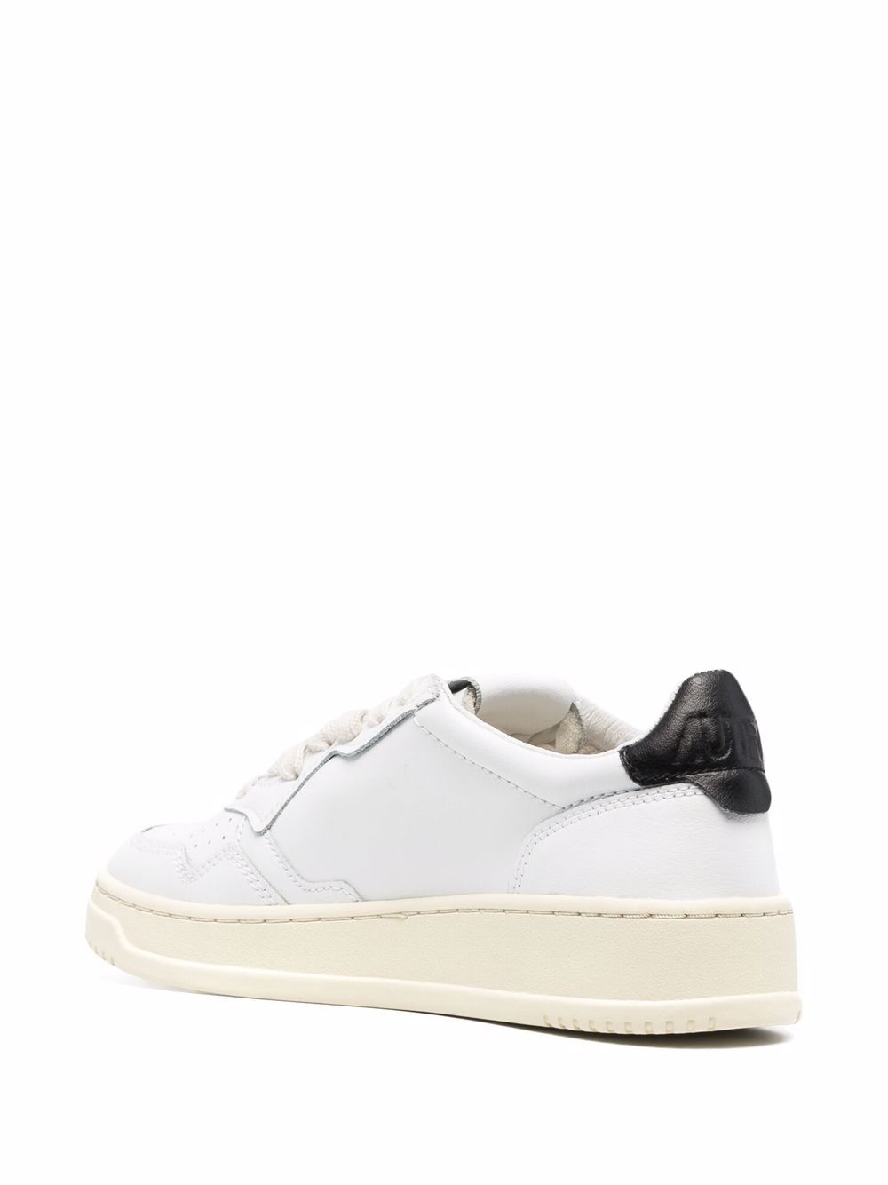 MEDALIST LOW SNEAKERS IN WHITE AND BLACK LEATHER