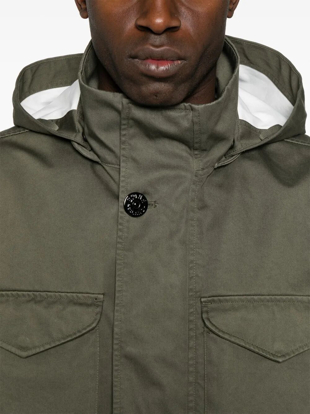 WATERPROOF AND WINDPROOF FIELD JACKET