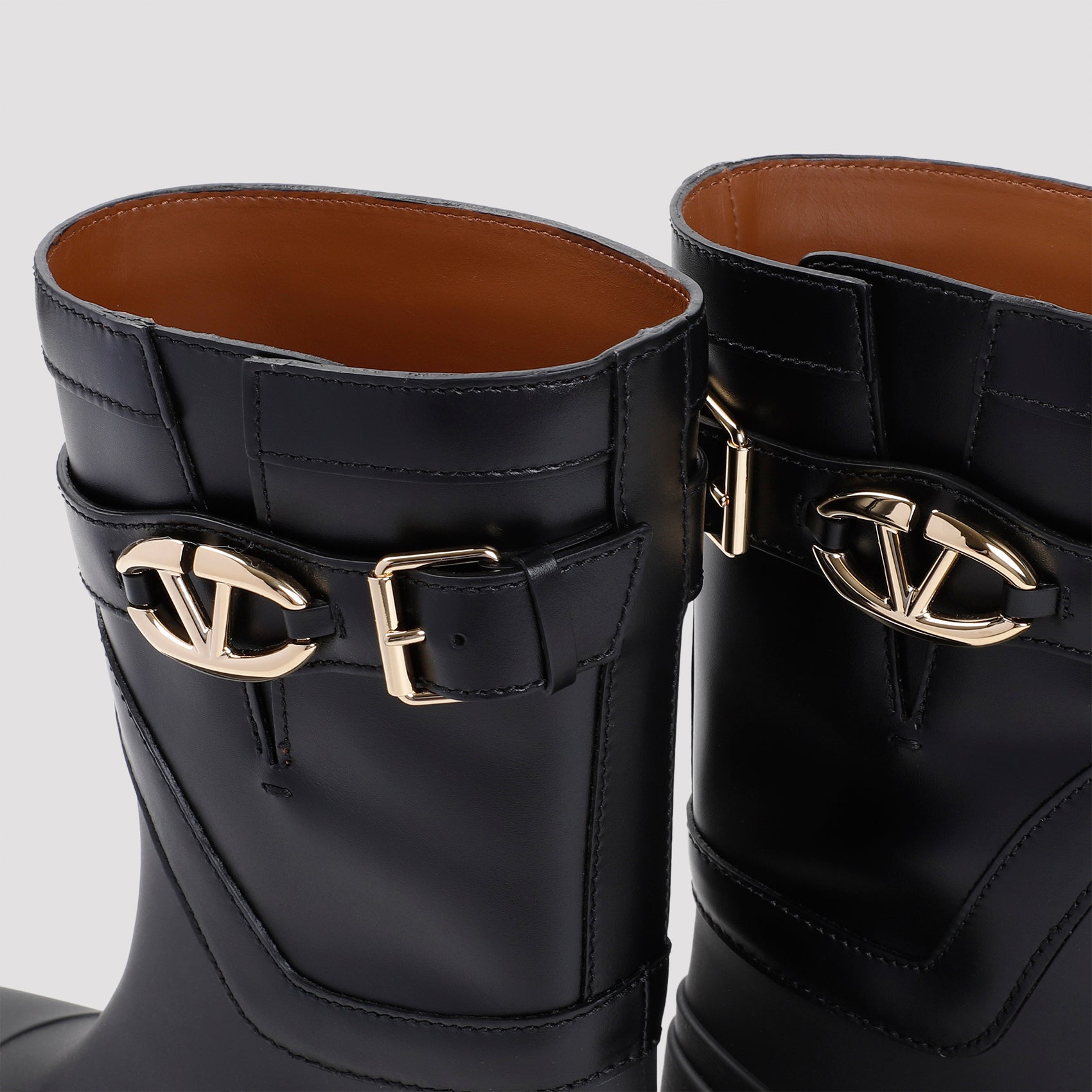 VLogo The Bold Edition Rain Boots