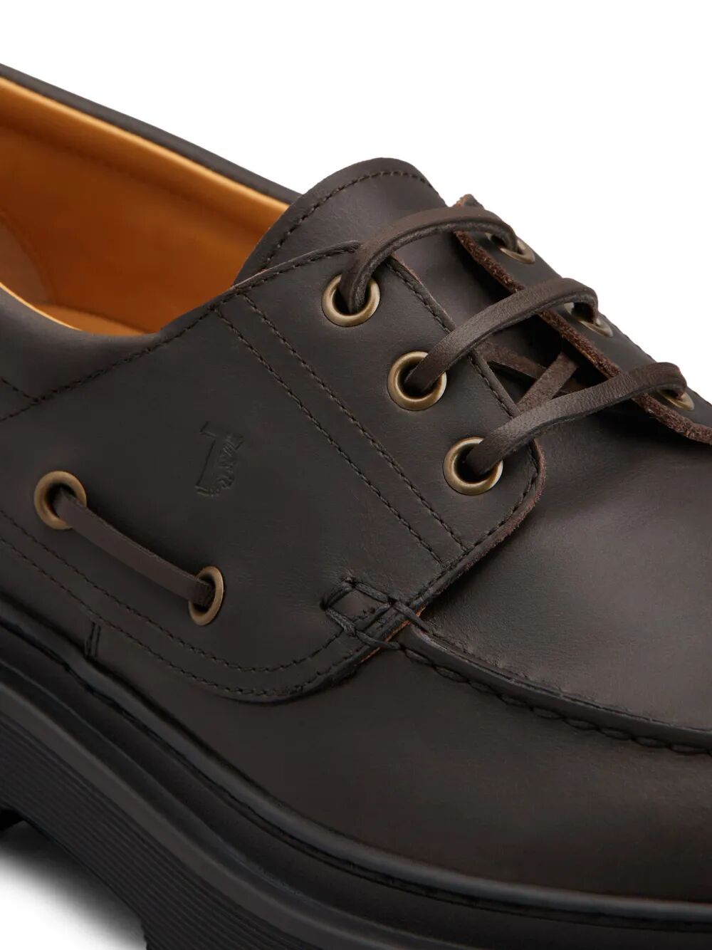 LUG SOLE LEATHER BOAT SHOES