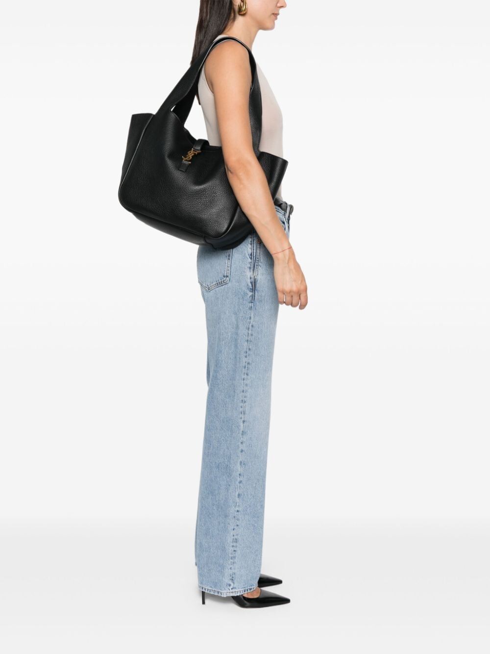 LE 5 À 7 BEA BAG IN GRAINED LEATHER