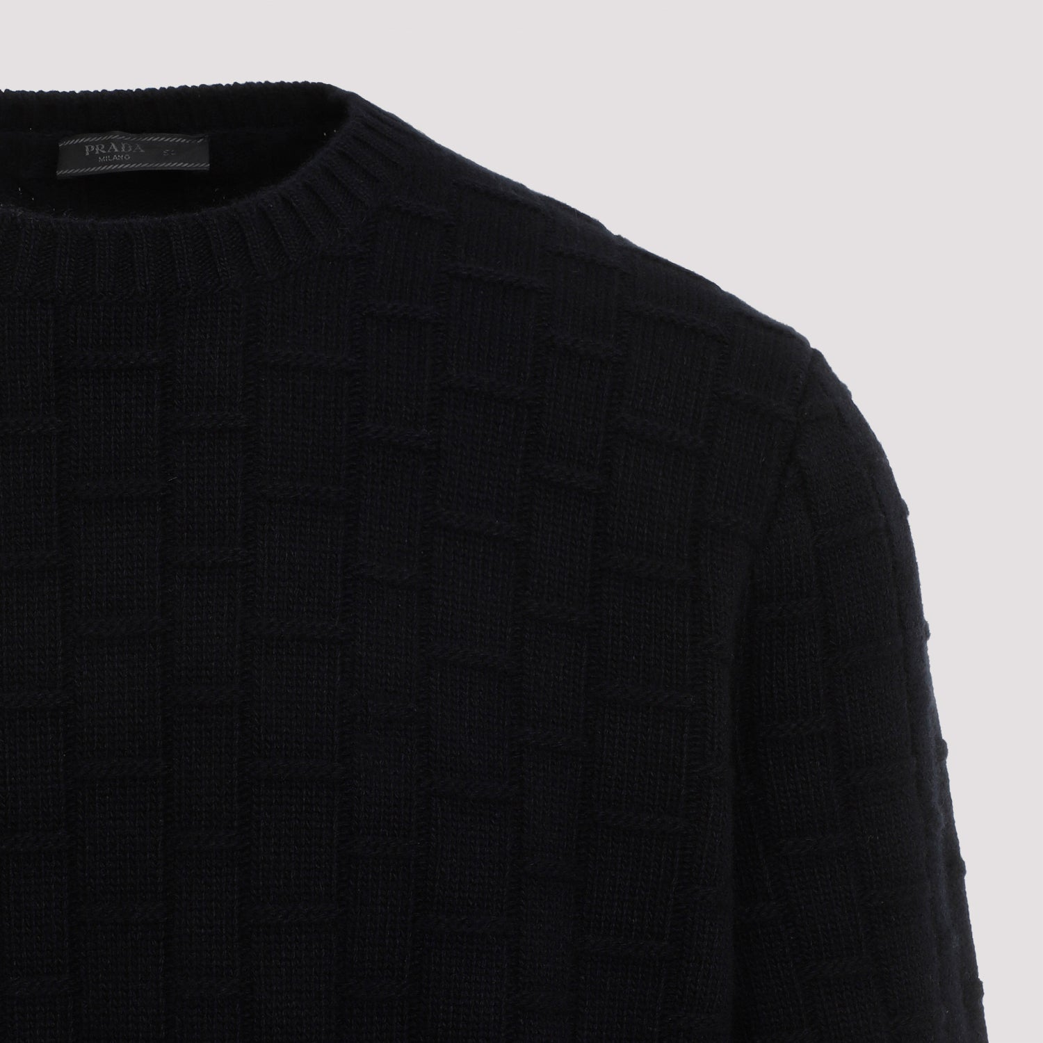 Crewneck Pullover