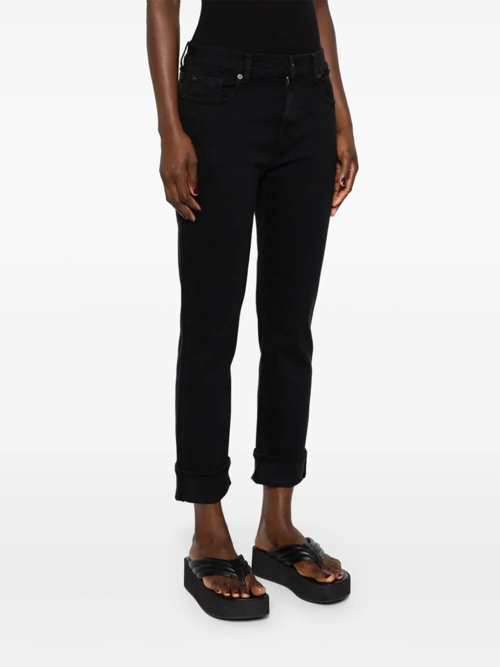MID RISE RELAXED SKINNY JEANS