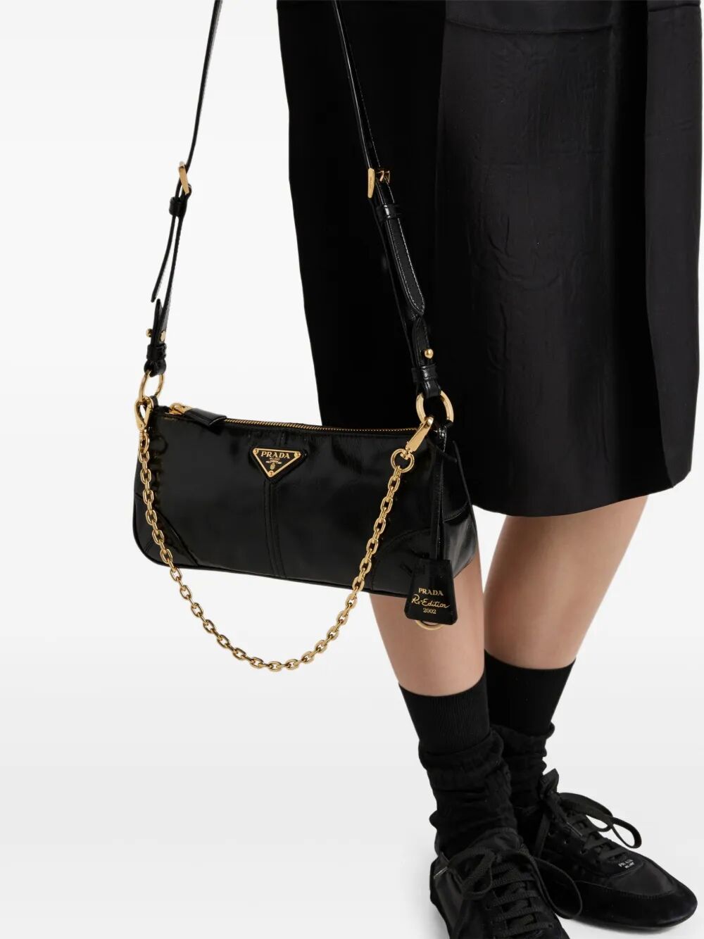 RE-EDITION 2002 MEDIUM SHINY FINISH LEATHER SHOULDER BAG