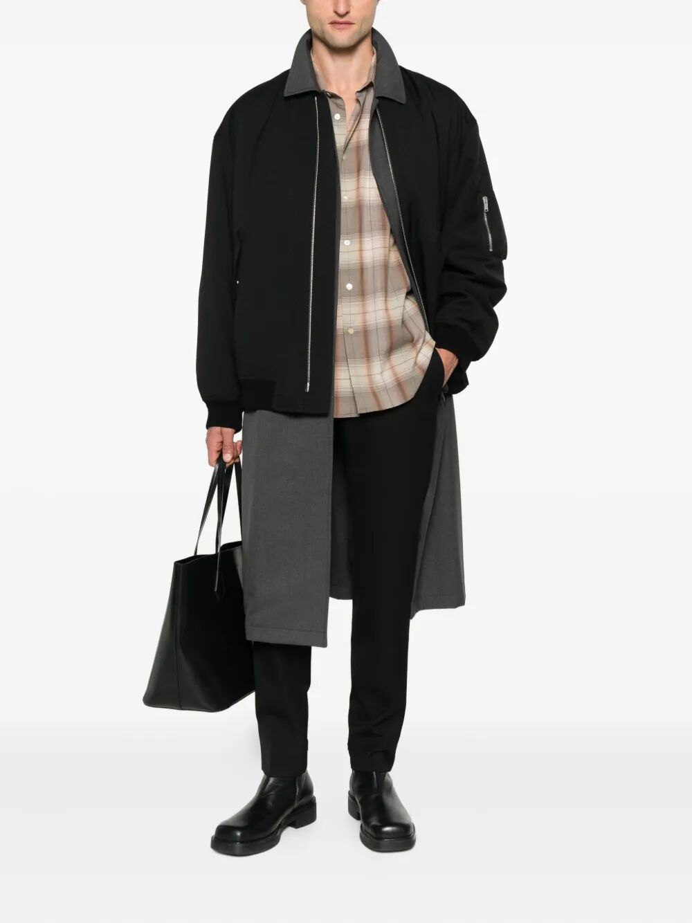 STRAIGHT LEG WOOL TROUSERS