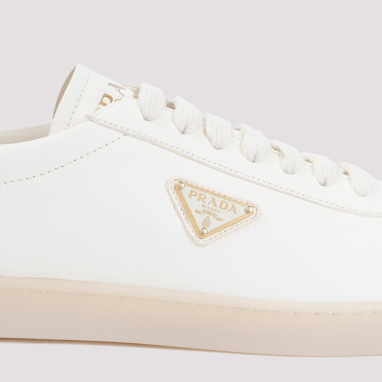 Iane Sneakers