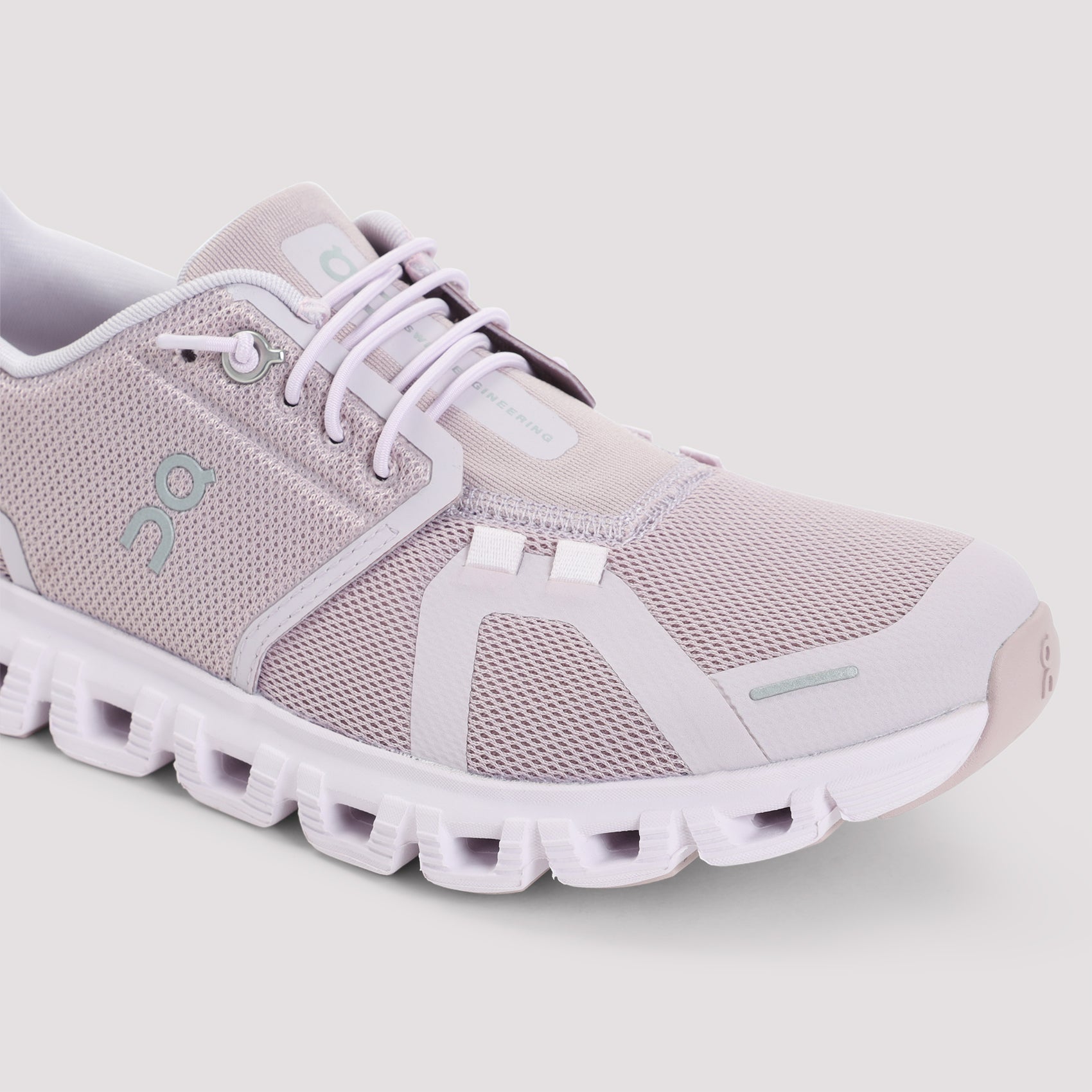 Cloud 6 Sneakers