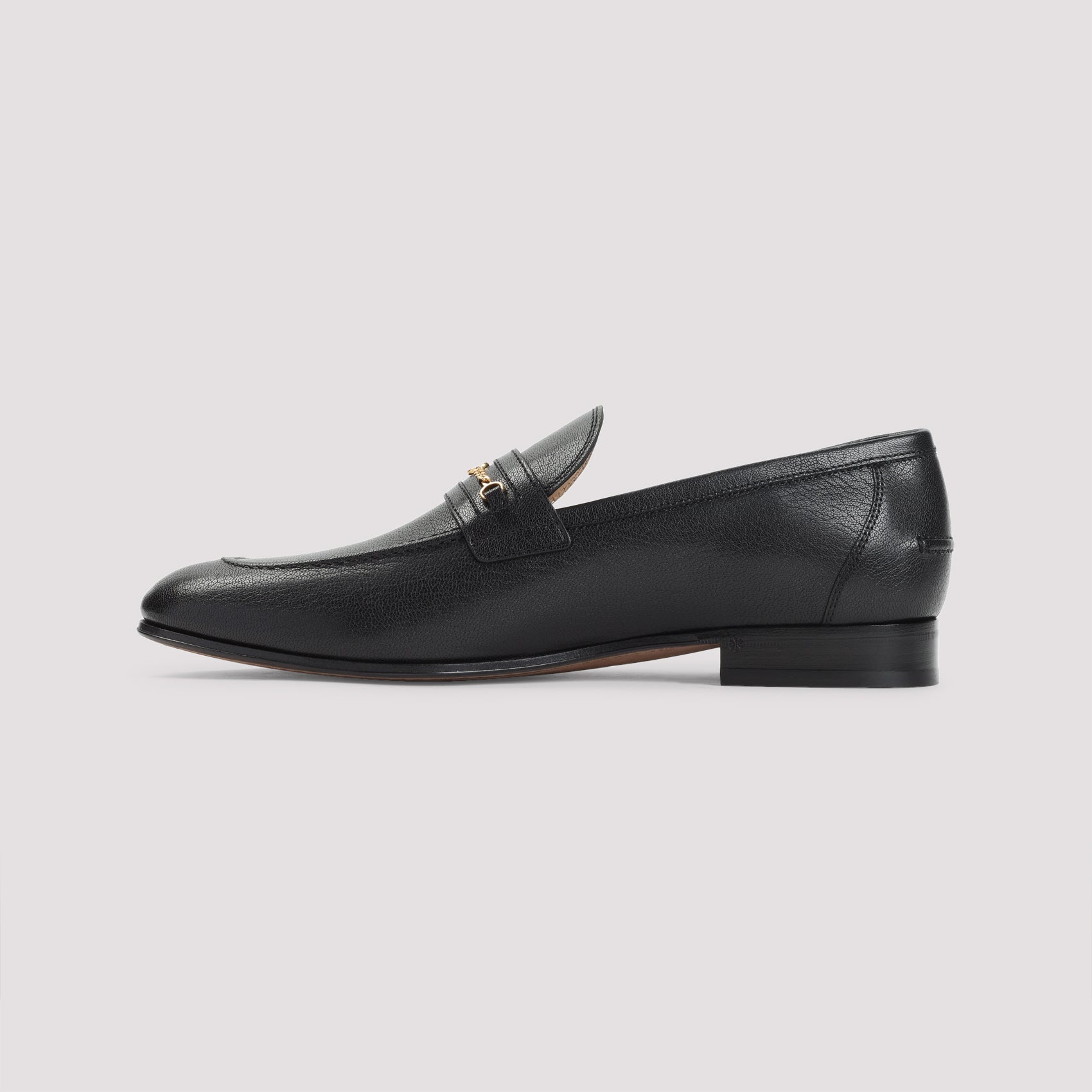 V Logo Signature Loafer