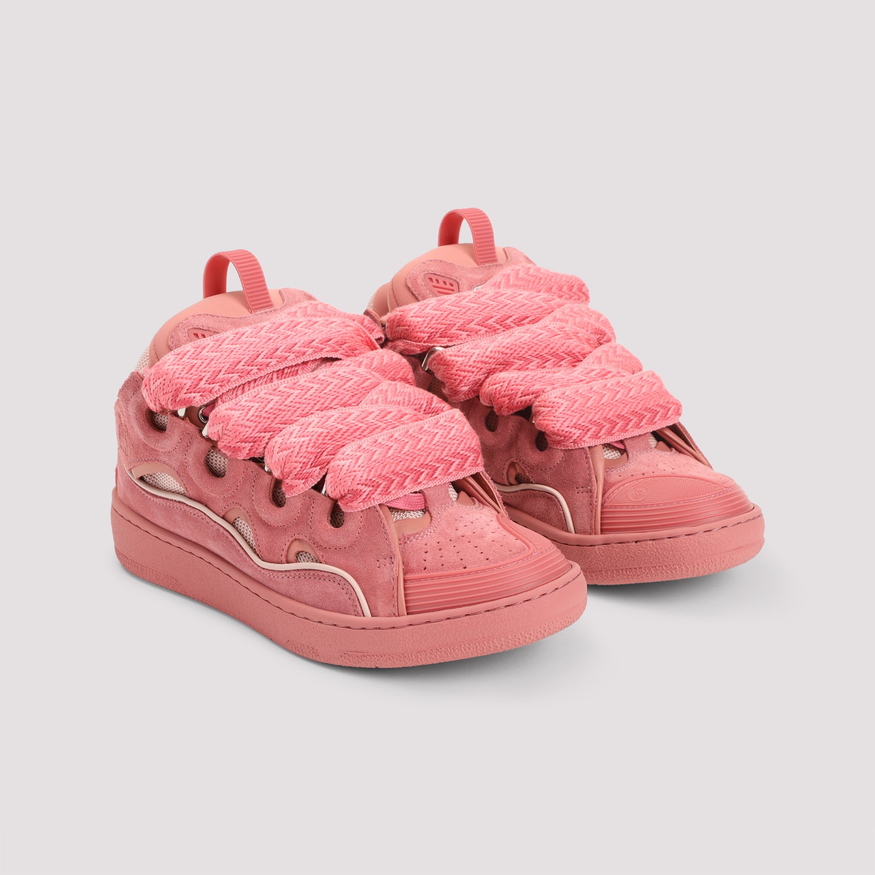 Curb Sneakers