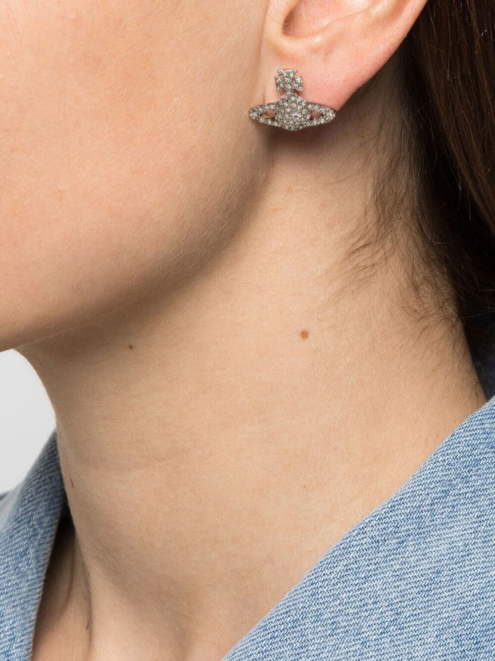 GRACE BAS RELIEF STUD EARRINGS
