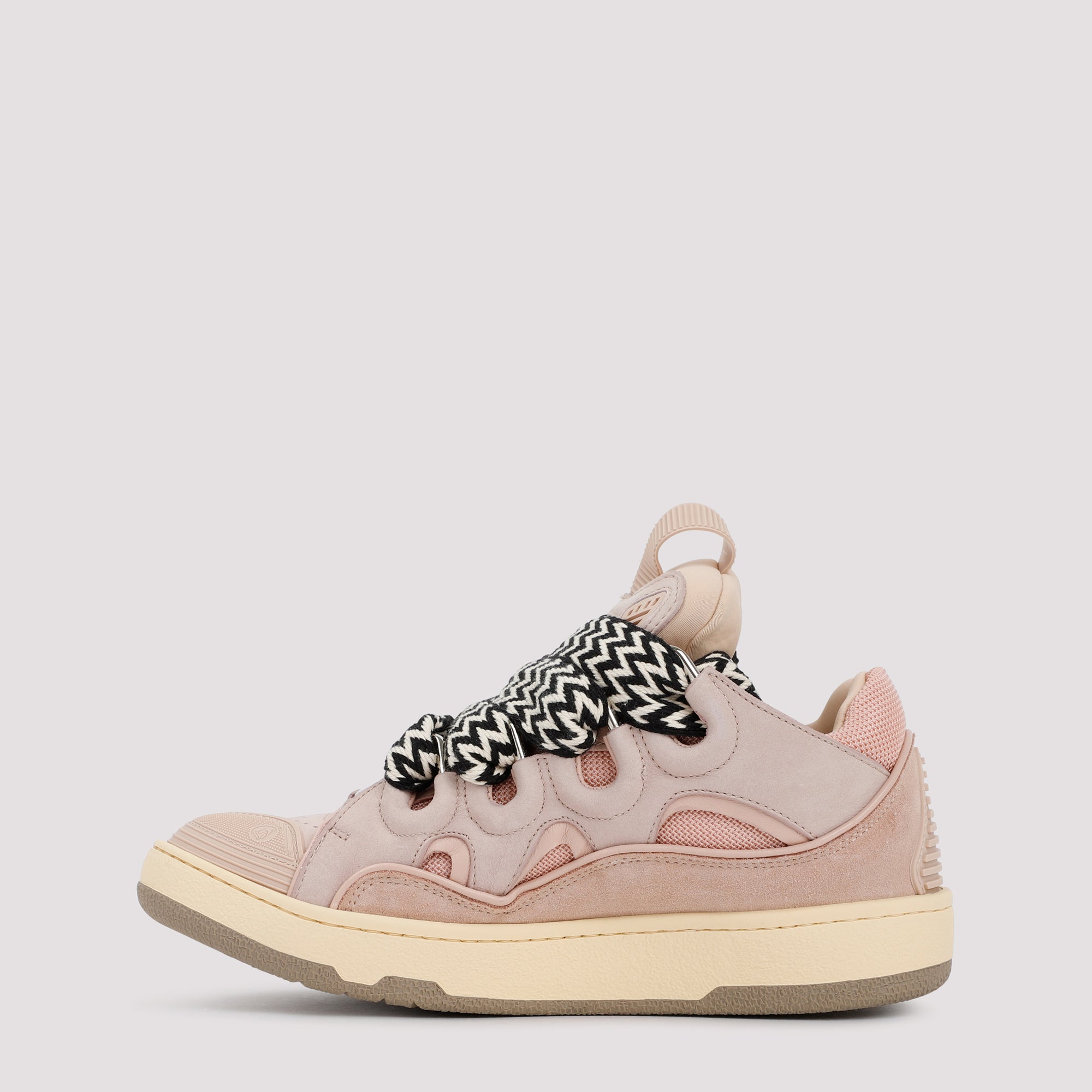 Curb Sneakers